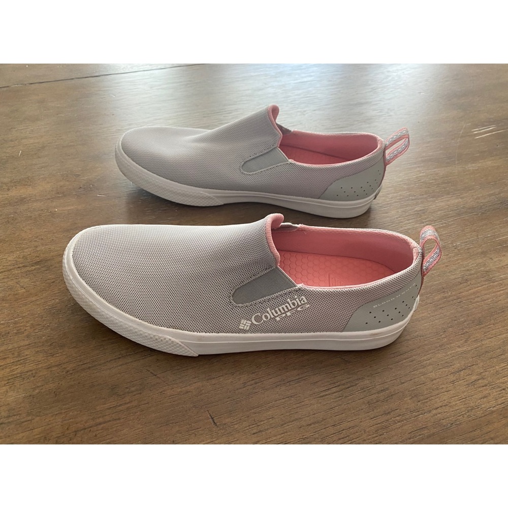 Columbia women’s dorado fishing slip ons